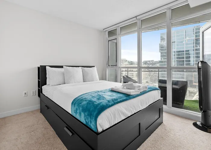 Apartment In Downtown Toronto